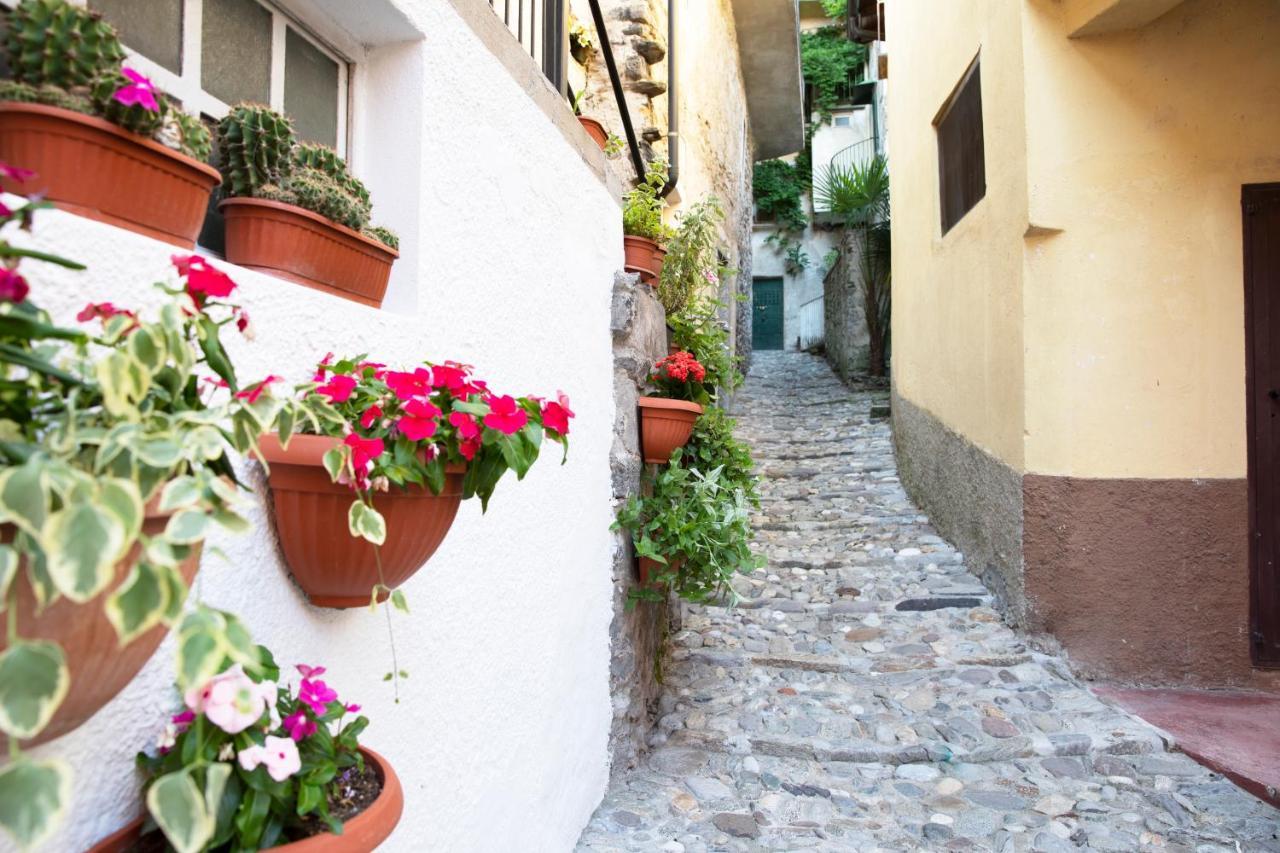 Charming Moment Di Villa Porta - Borgo Antico Luino Zewnętrze zdjęcie