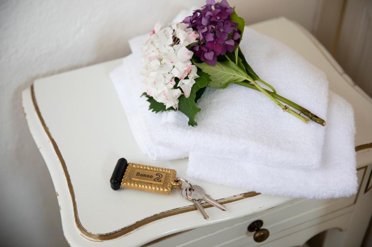 Charming Moment Di Villa Porta - Borgo Antico Luino Zewnętrze zdjęcie